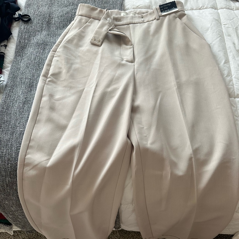 NWT: Abercrombie & Fitch Cream Wide-Leg Trousers - Picture 4 of 7